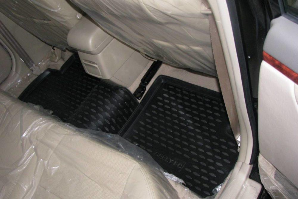 kovriki-salona-dlja-geely-fc-2006-2011-2