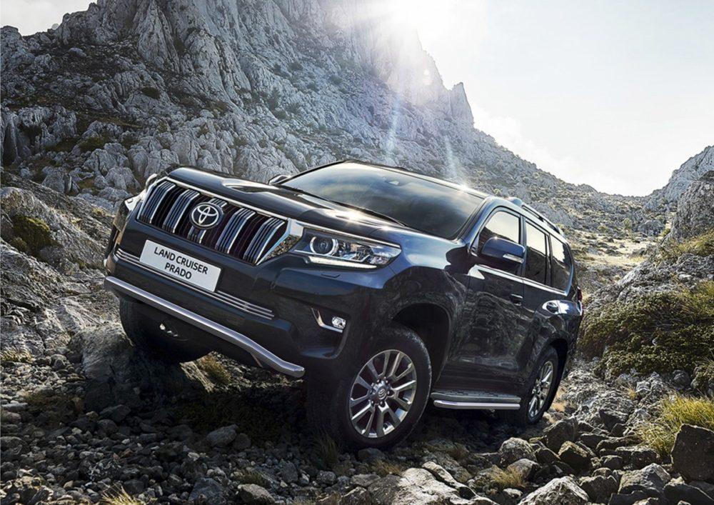 reshetka-bampera-d10-dlja-toyota-land-cruiser-prado-150-restajling-krome-style-i-trd-2017-2019-1