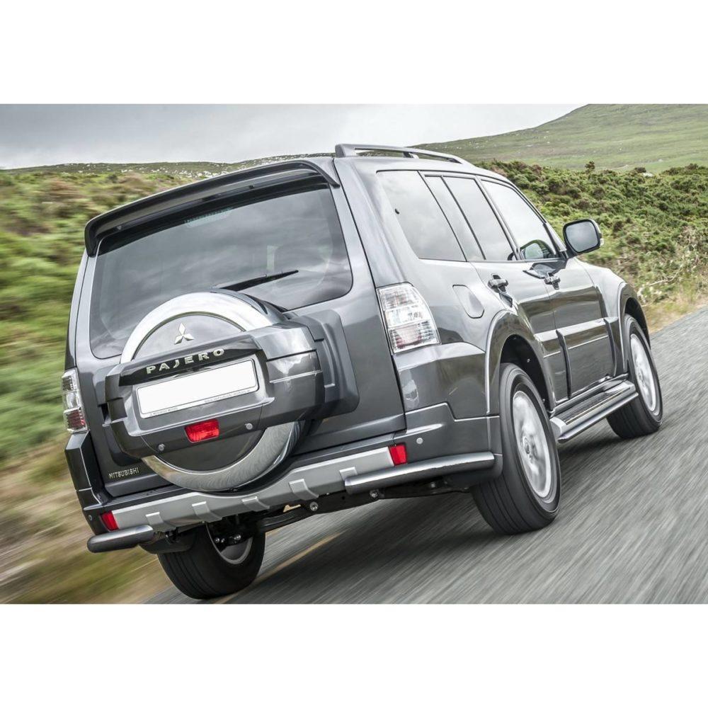 zashhita-zadnego-bampera-d76-ugolki-dlja-mitsubishi-pajero-4-2011-2019-1